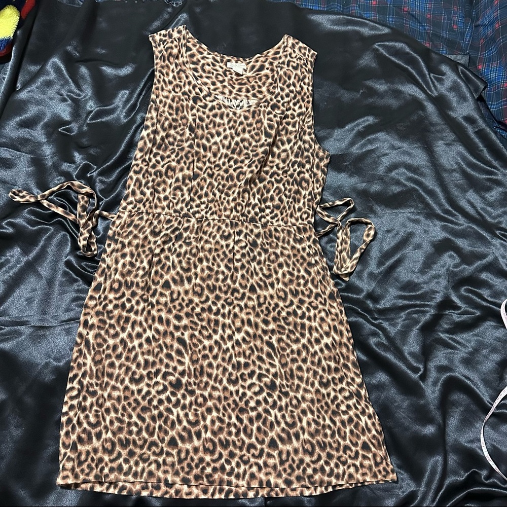 Womens Leopard Animal Print Dress 

Size XL